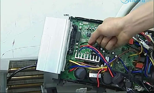 鹰手营美的空调电话是多少