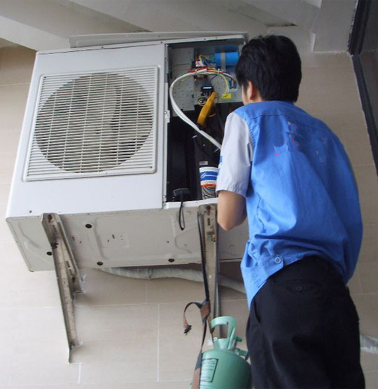 鹰手营空调开机无反应维修